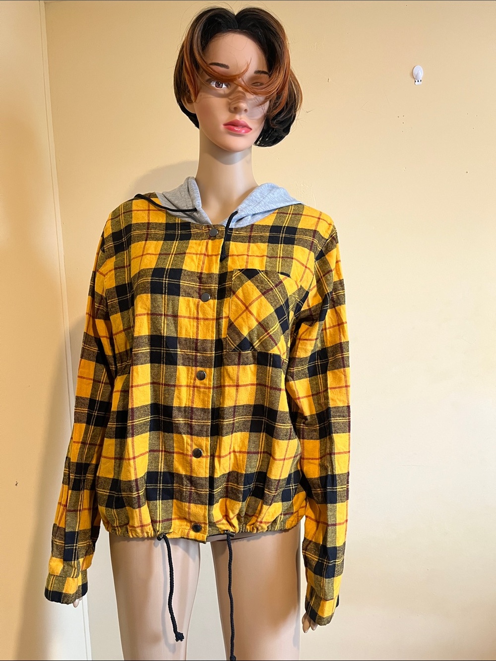 No Boundaries Yellow & Black Plaid Hooded Utility Jacket